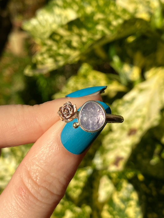 Tanzanite, Mother of Pearl and Sterling Silver Ring with 18ct Gold Granule - UK Size P/US Size 8