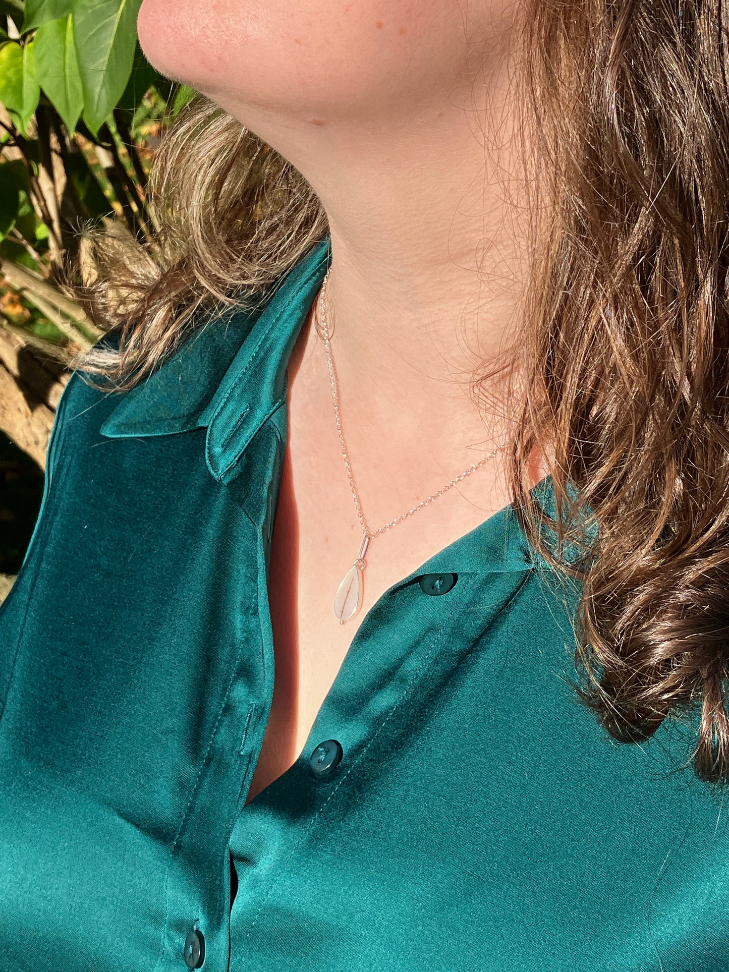 Dendritic Agate, 18ct Gold and Sterling Silver Pendant Necklace on Sterling Silver Chain