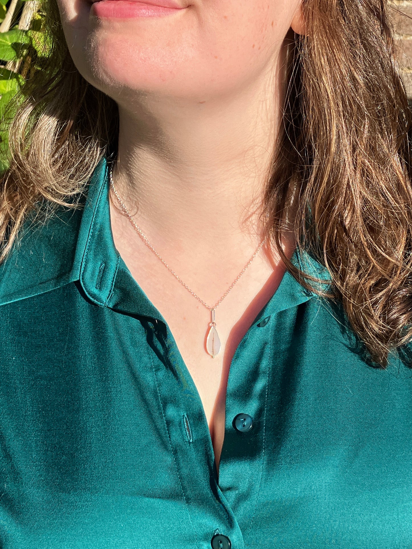 Dendritic Agate, 18ct Gold and Sterling Silver Pendant Necklace on Sterling Silver Chain