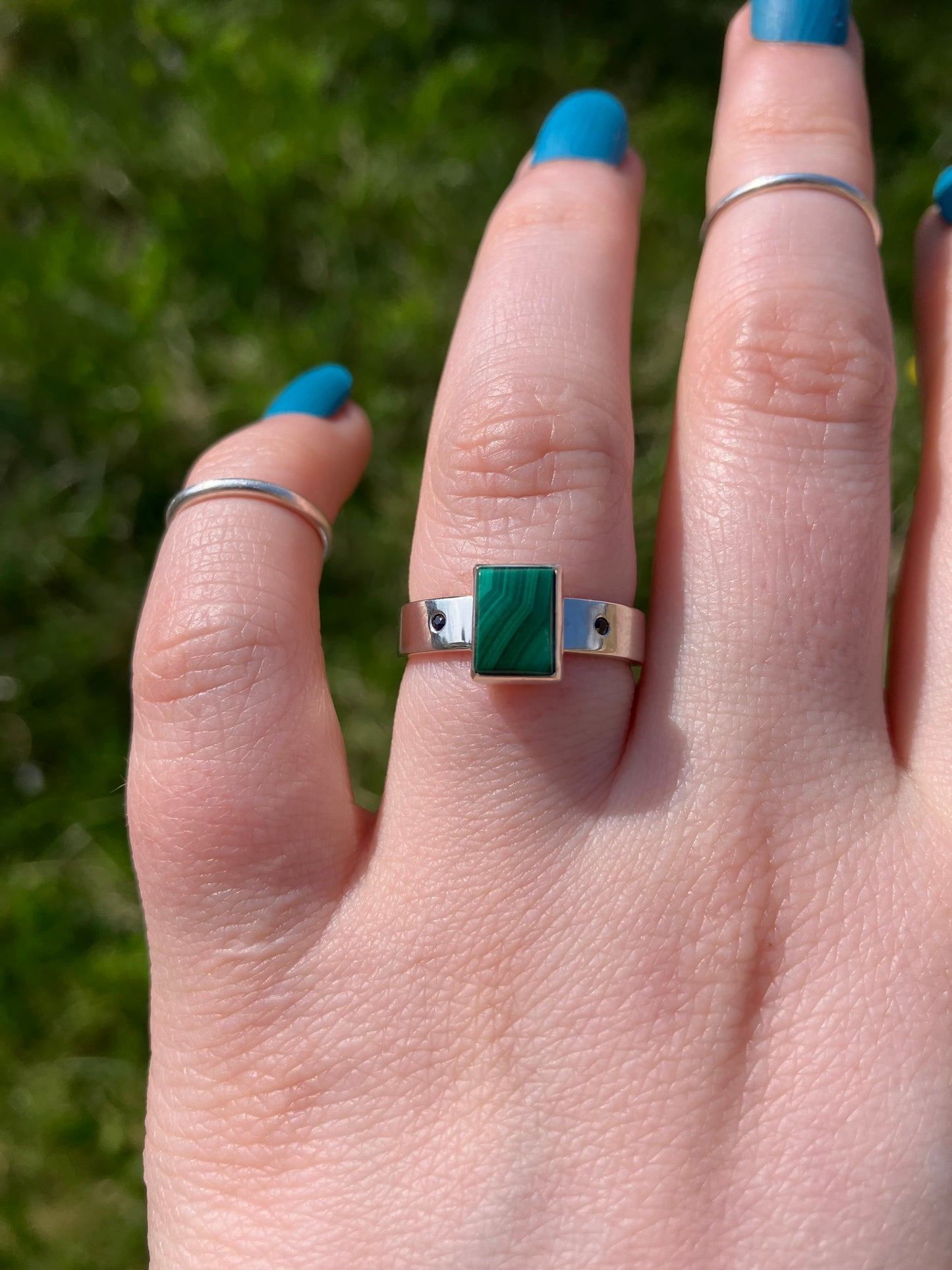 Malachite, Black Sapphire and Sterling Silver Ring - UK Size M/US Size 6.75