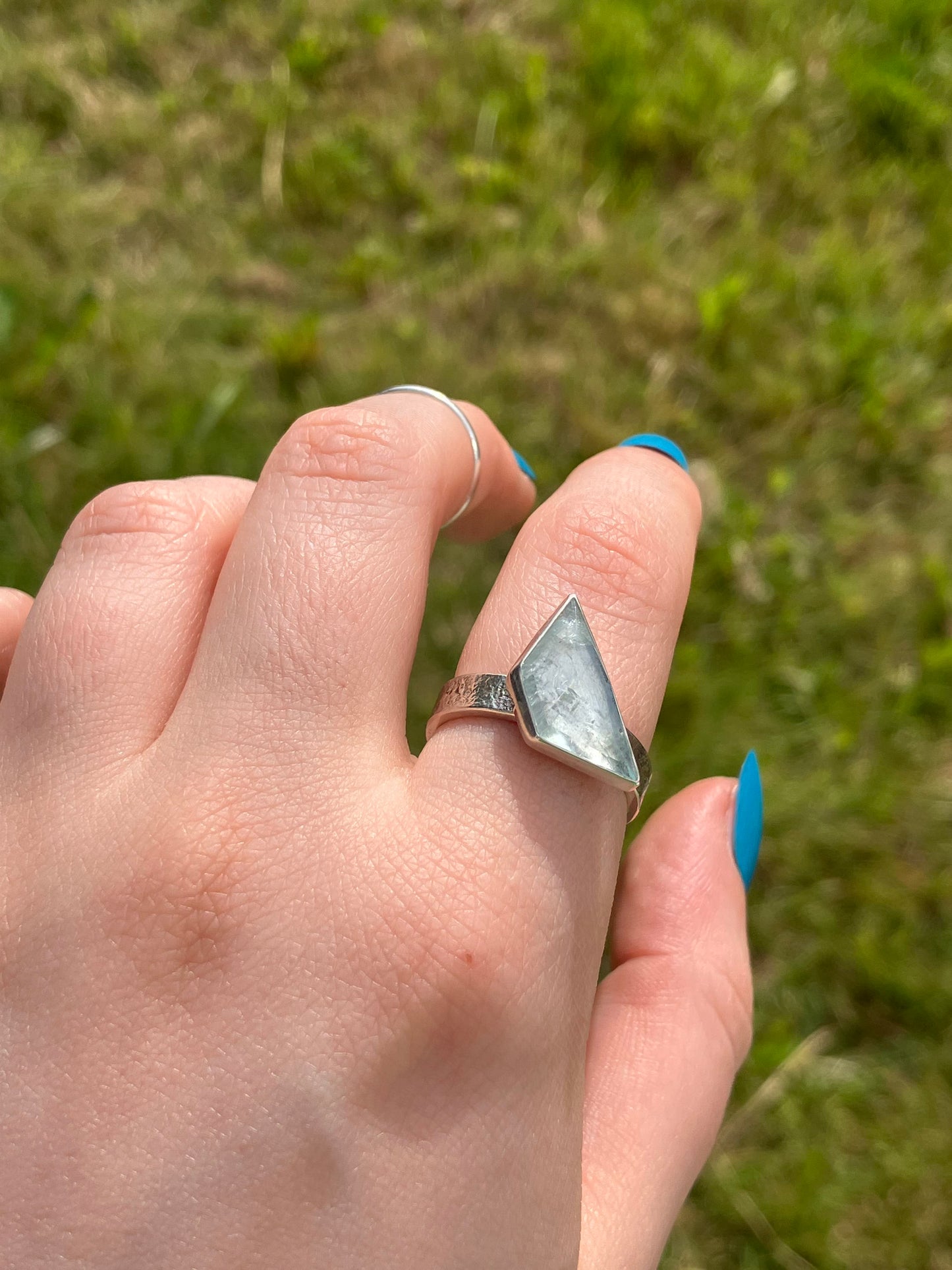 Aquamarine and Sterling Silver Textured Statement Ring - UK Size Q1/2 / US Size 8.5