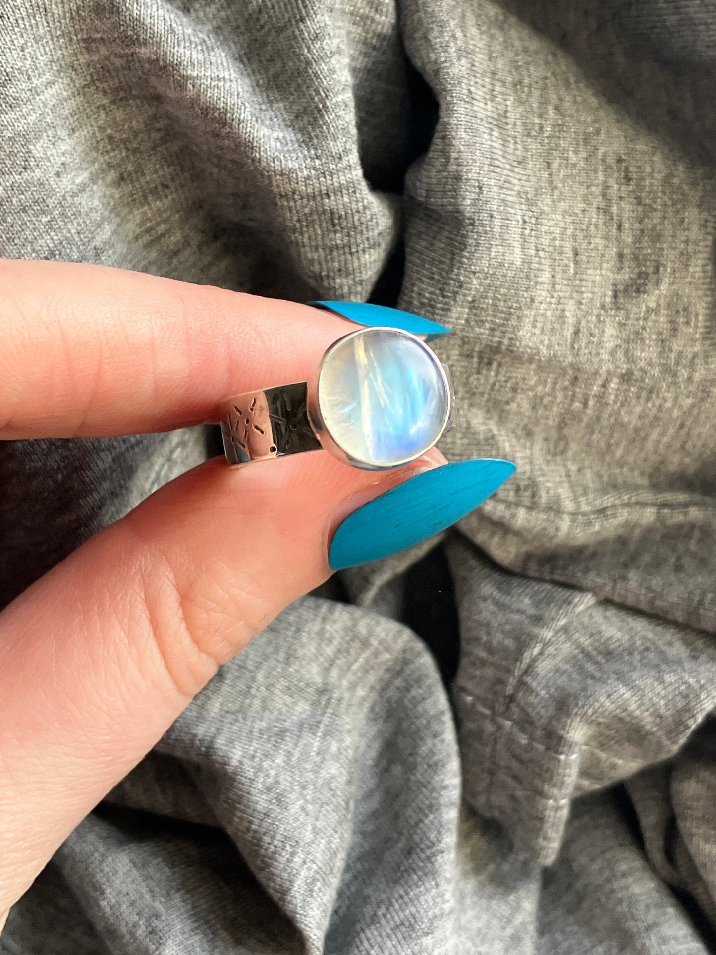 Rainbow Moonstone and Sterling Silver Starry Textured Ring - UK Size P