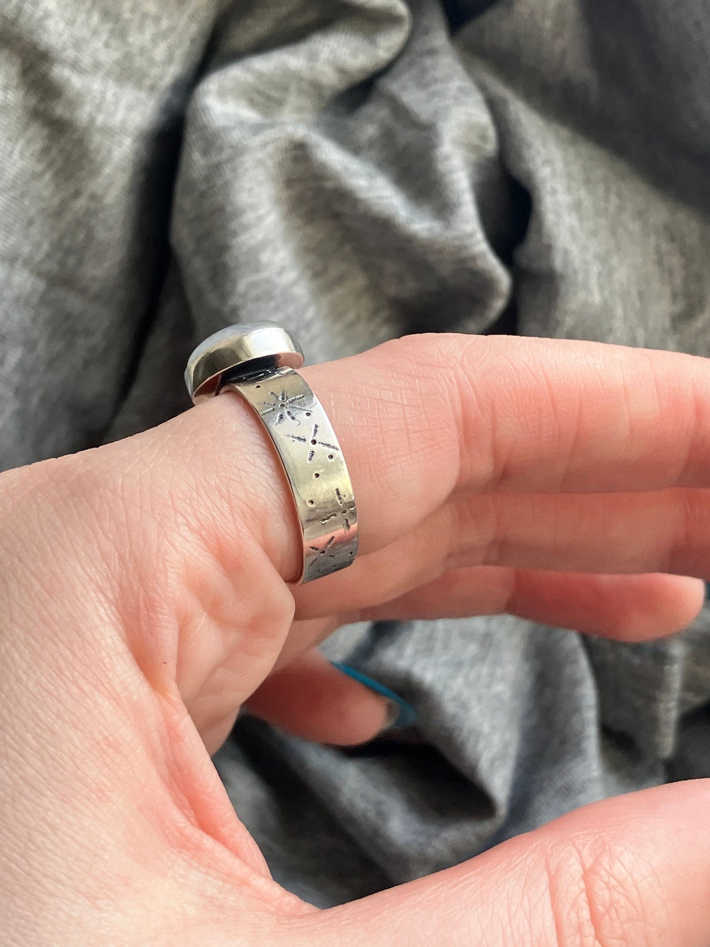 Rainbow Moonstone and Sterling Silver Starry Textured Ring - UK Size P