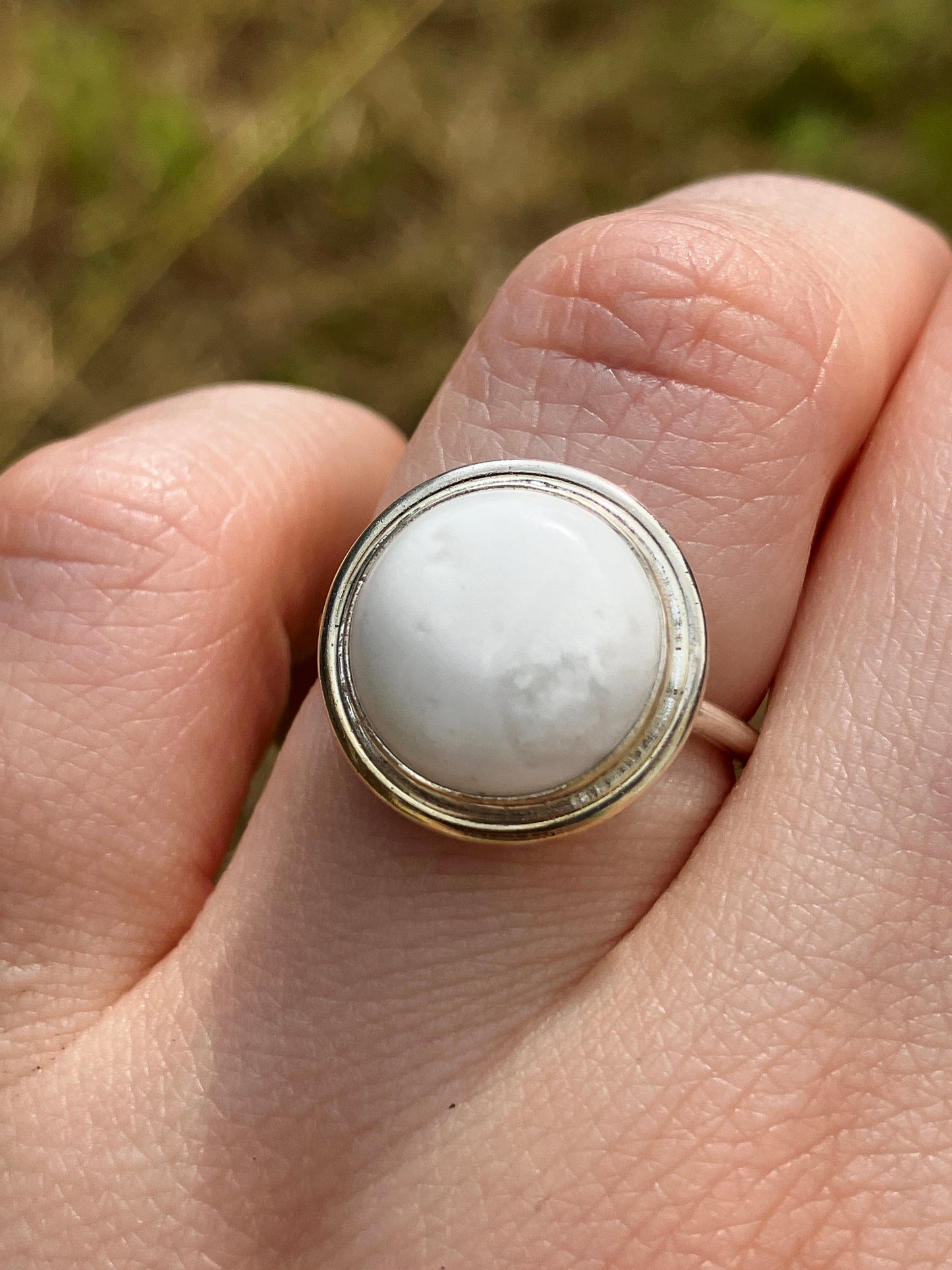 Howlite and Sterling Silver Ring - UK Size L