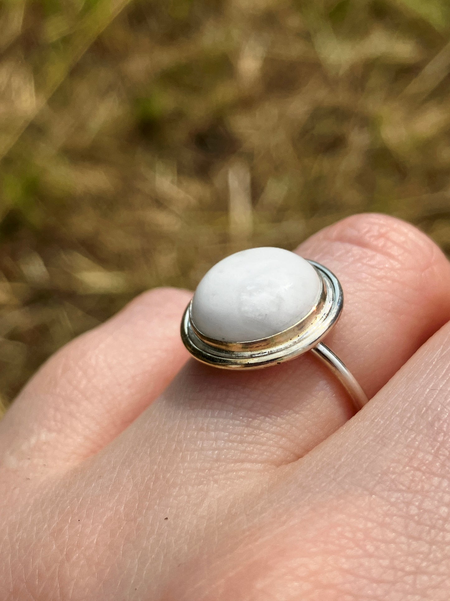 Howlite and Sterling Silver Ring - UK Size L