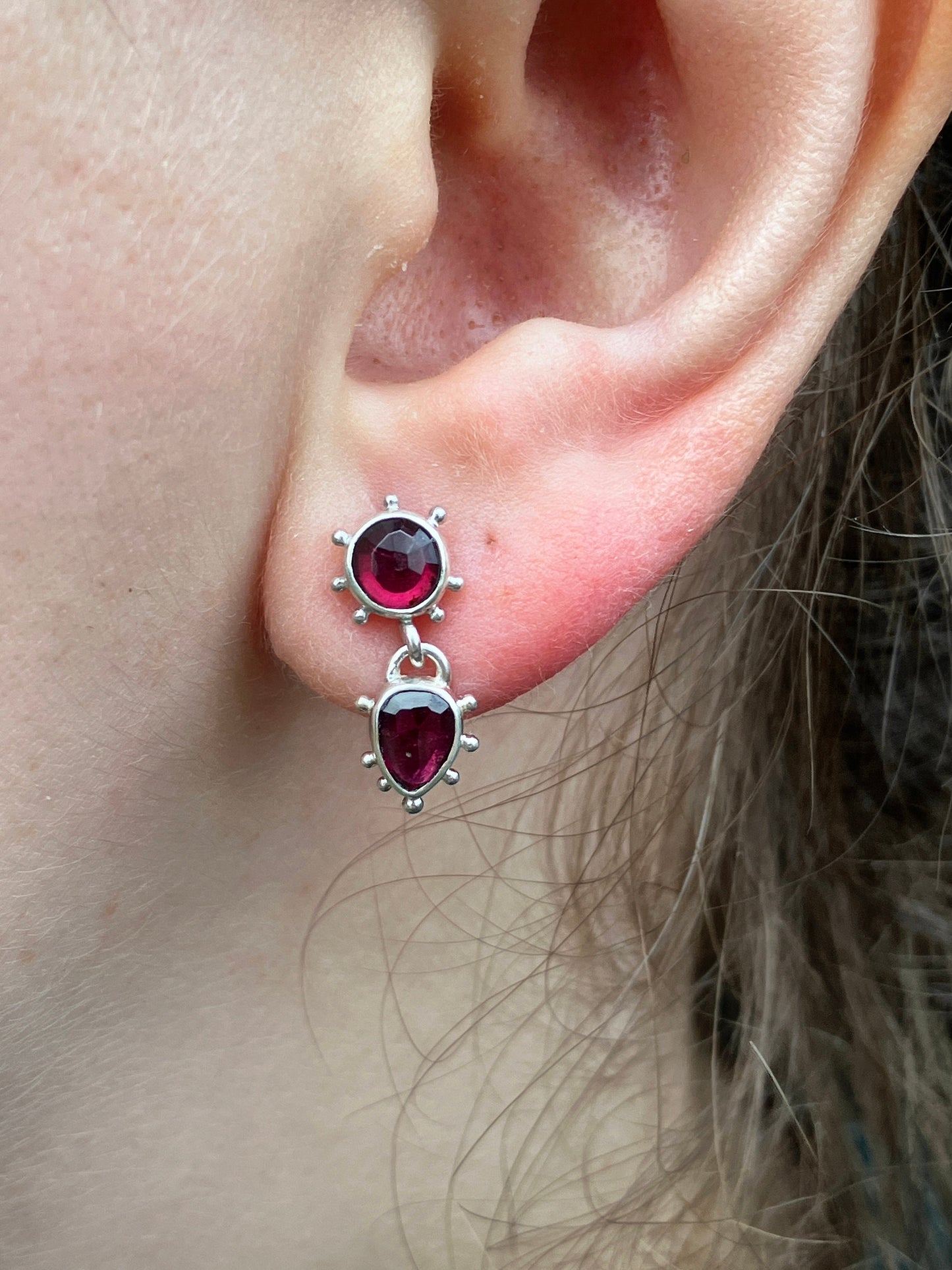 Garnet and Sterling Silver Stud Earrings with Granulation Detail